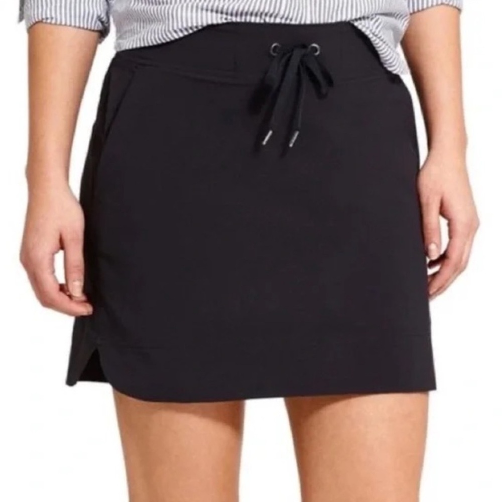 Athleta Midtown Black Skort